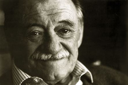 25 Quotes from Mario Benedetti
