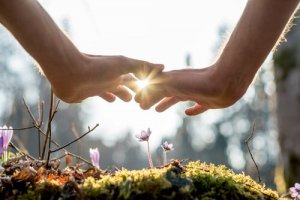 5 Pieces of Advice for Increasing Emotional Intimacy in Your Relationships