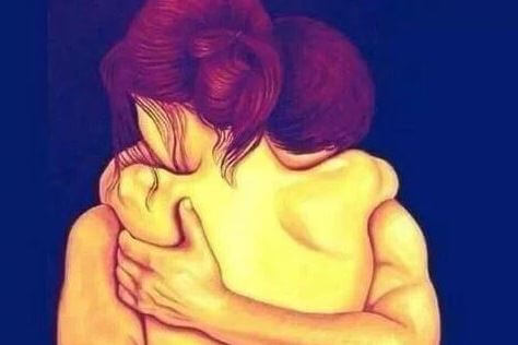 Par midt i et kram