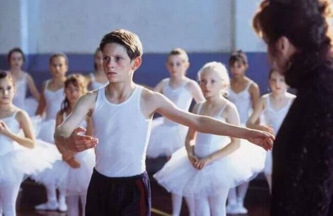 Billy-Elliot-dancing-ballet