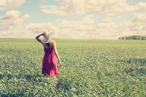Woman in Fielding Looking to Distance