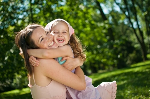 girls hugging