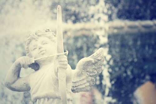 stone cupid statue