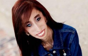 Lizzie Velásquez: A Beautiful Woman
