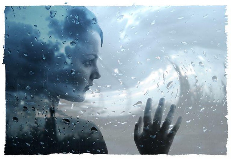 woman thinking about decisions-768x528