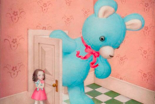 girl opening up a door giant bear