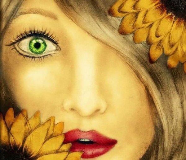 bright green eye