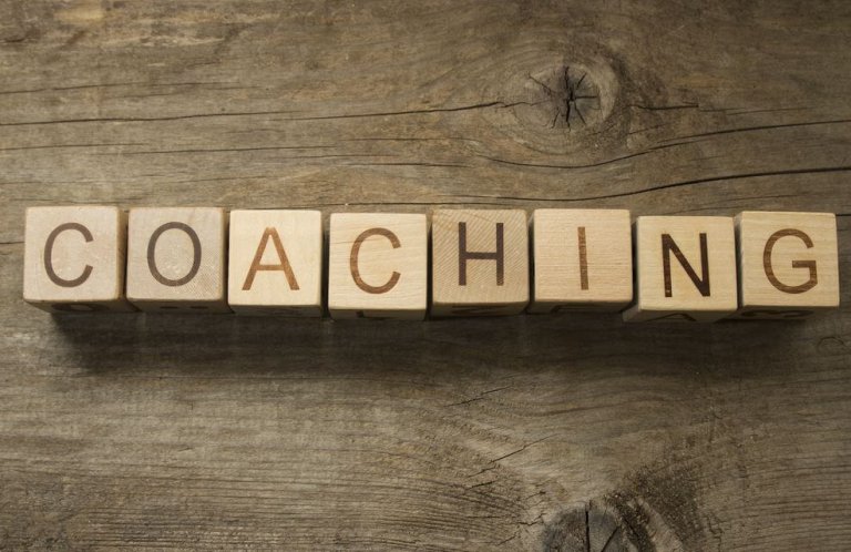 What Is a Coach and How Do They Differ From a Psychologist?