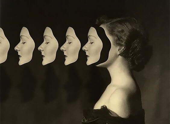 woman-with-masks
