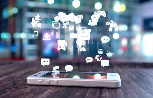 Use the Hanlon Principle to Communicate Better on Social Networks