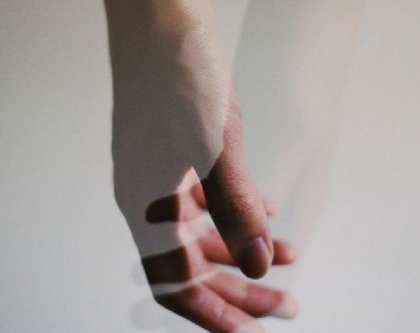 Misunderstandings Can Create a Chasm Between Lovers