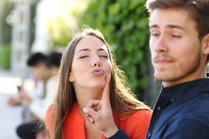 How to Handle Conflicts with Humor