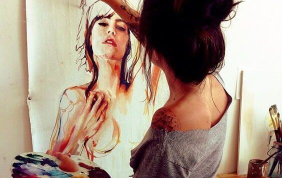 woman painting