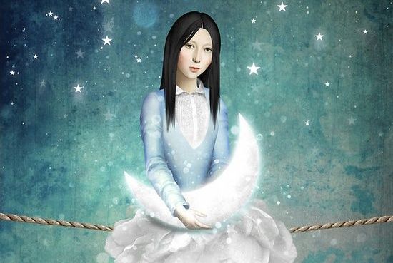 woman-holding-the-moon