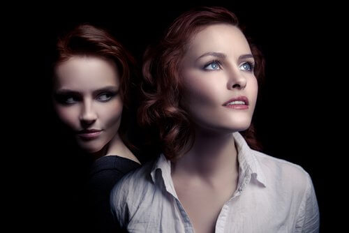 woman-one-sly-one-hopeful