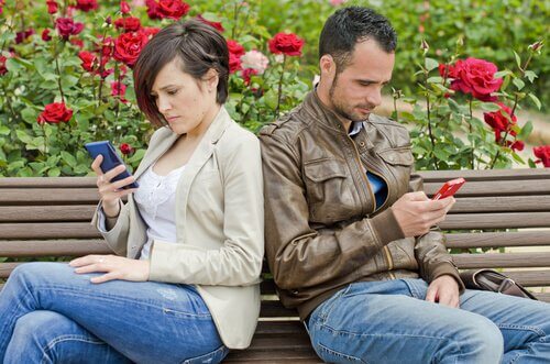 people texting