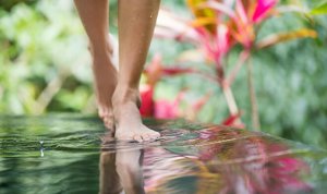 Learn How to Meditate While You Walk