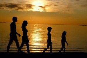 5 Things Children Never Forget About Their Parents