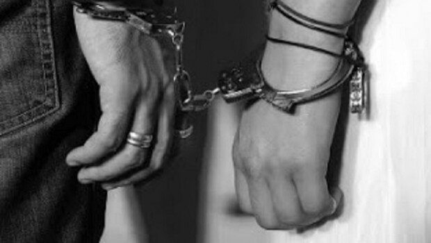 couple chained together