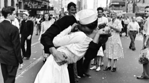 7 Photos That Capture a Piece of History