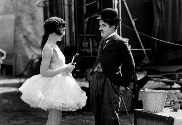 Charlie Chaplin on set