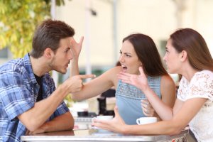 7 Habits That Make You Less Attractive