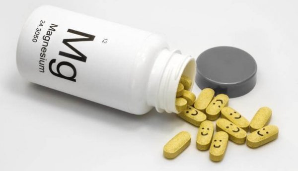 magnesium supplements with happy faces
