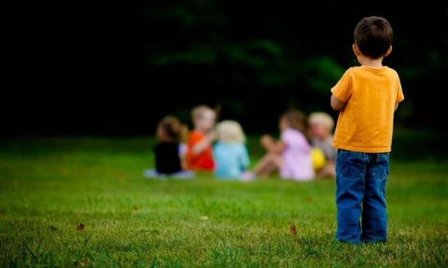 signs your child has autism