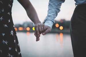 When to Let Bygones be Bygones in Your Relationship