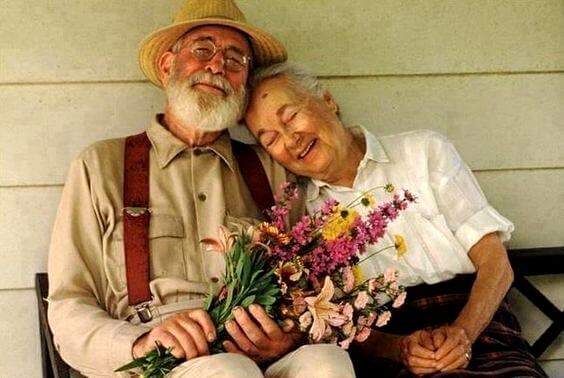 A happy old couple.