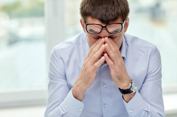 Stressat offer för trakasserier