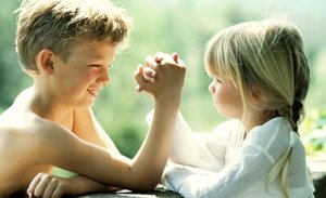 How Older Siblings Are Superheroes And Best Friends At The Same Time