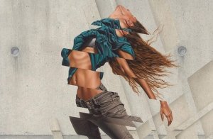 When You're Afraid of Swimming Against the Current: Being Different