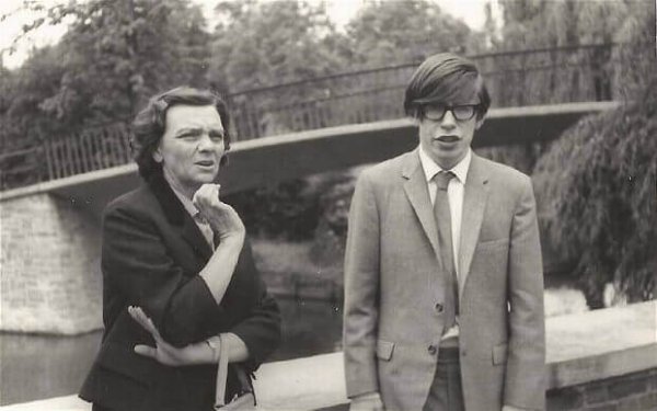 Stephen Hawking as a young man