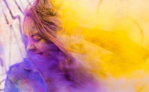 Purple and yellow woman