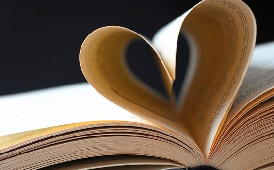 The 5 Best Quotes About Love in Literature