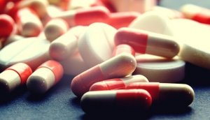 Uses and Side-Effects of Lexatin