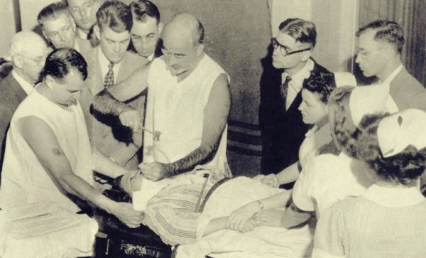 Doctor practicing lobotmy