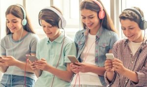 5 Scary Things the "Smartphone Generation" Has in Common