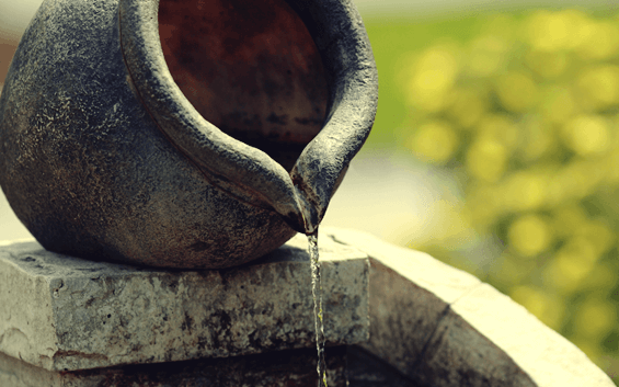 The Cracked Jar, a Hindu Story about Learning How to See Ourselves