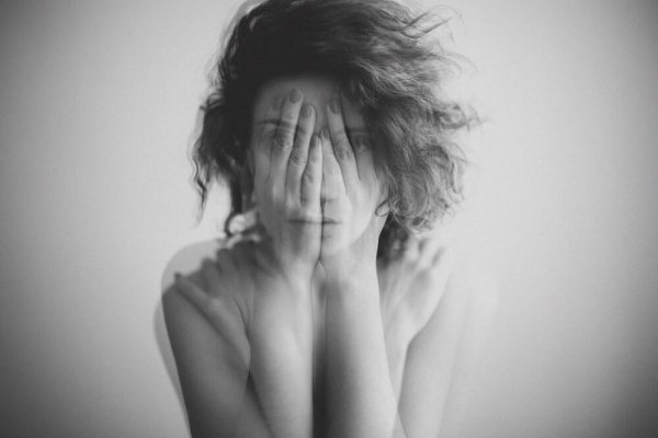 woman being self-critical