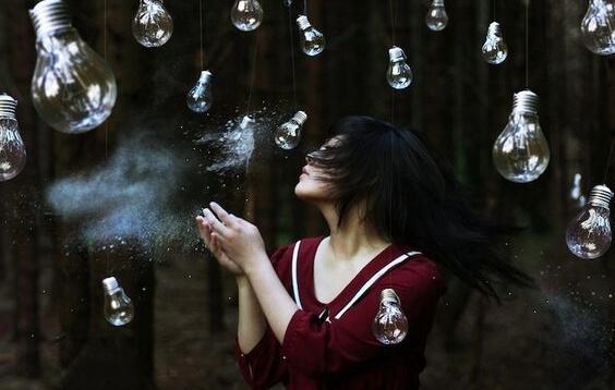 woman with lightbulbs representing feelings