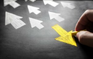 Tall Poppy Syndrome: Why People Can Hate you for Standing Out