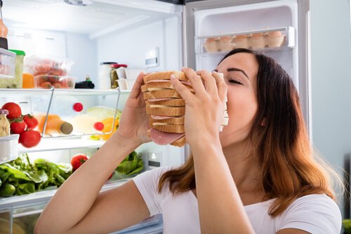 Eating in the middle of the night when stressed out is very common.