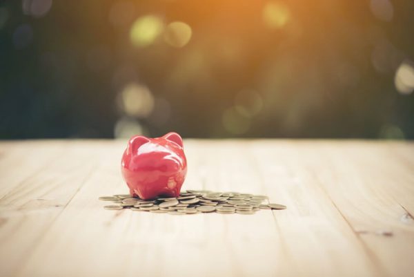 Piggy bank to simplify finances