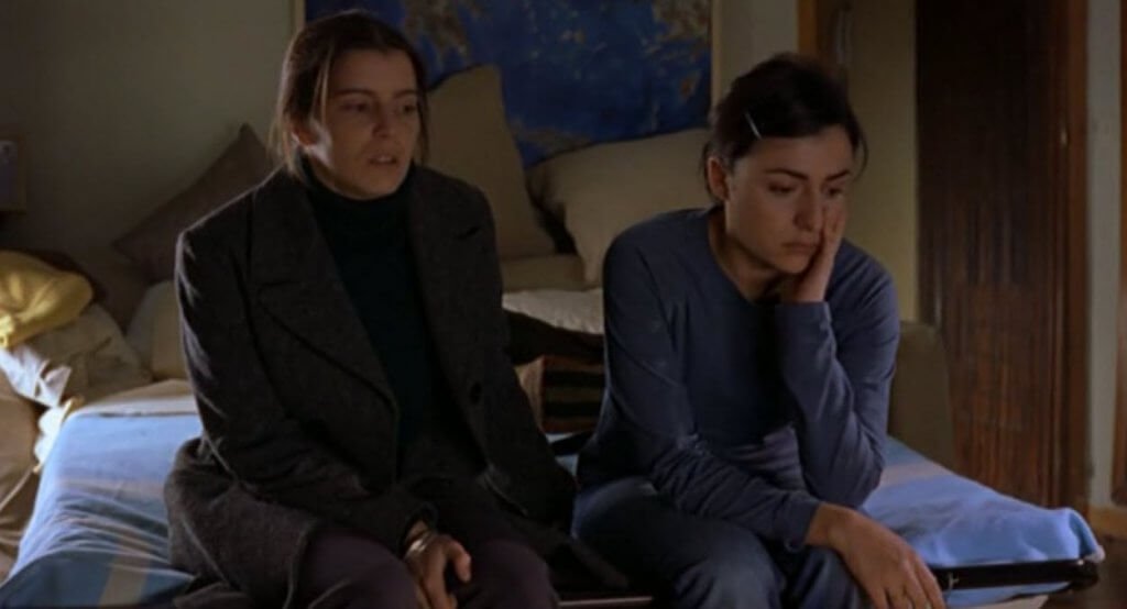 Pilar and her sister.