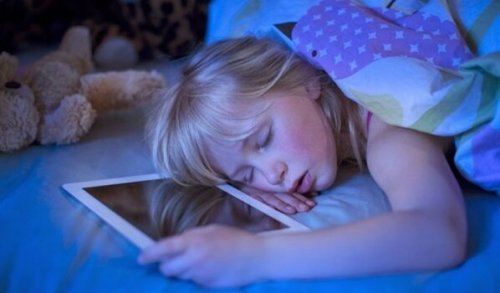 Technological Insomnia: Screens That Cause Insomnia