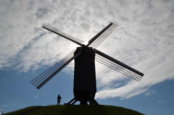 Don Quixote and wind mill