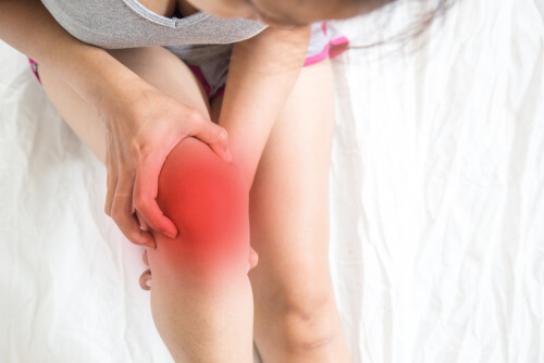 A person with knee pain.