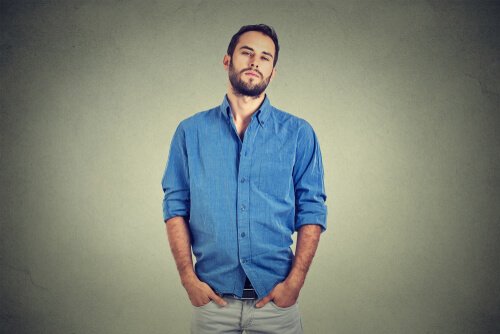 Arrogance is a great sign to recognize a narcissist.